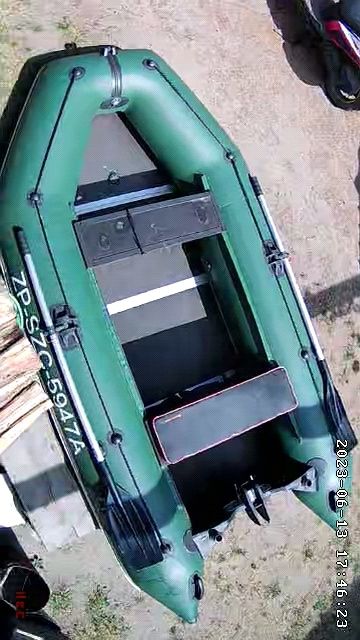 Sprzedam ponton colibri330