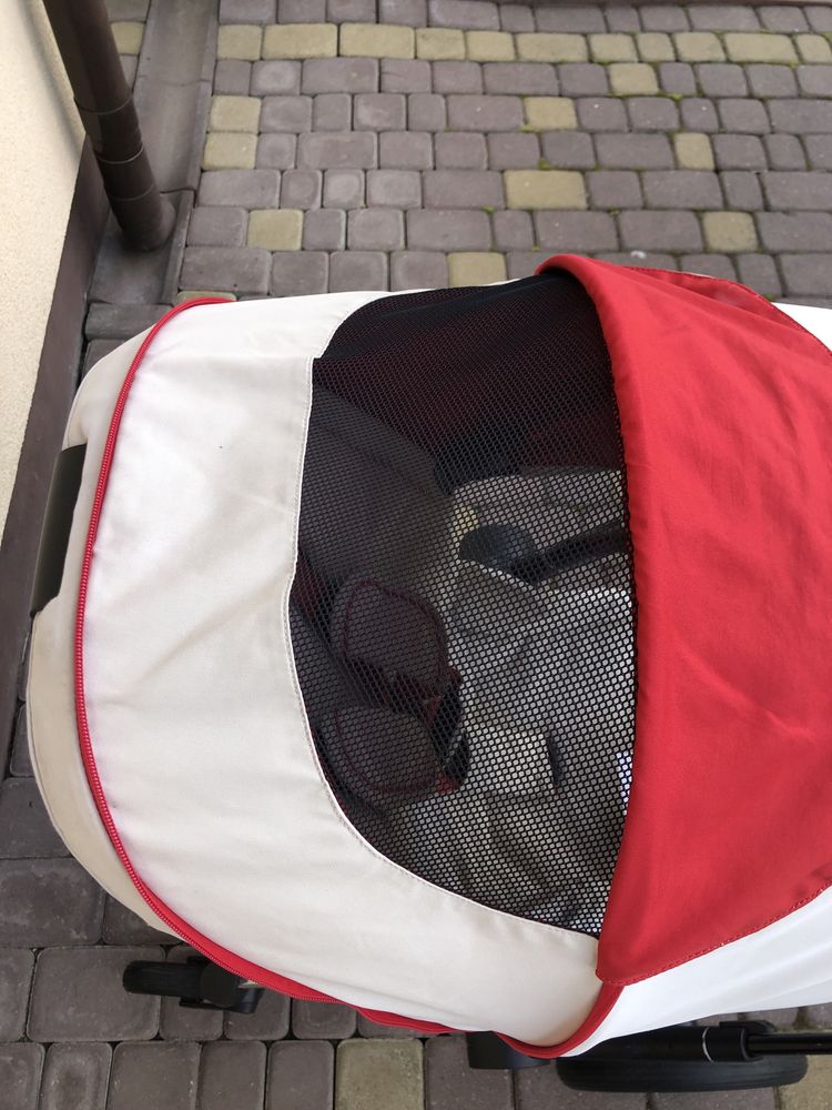 Прогулянкове сидіння Cybex Priam Ferrari