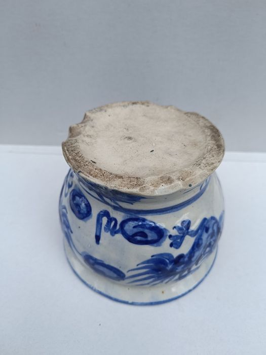 Osłonka ceramiczna, kobaltowa dekoracja, azjatycki wzór smok