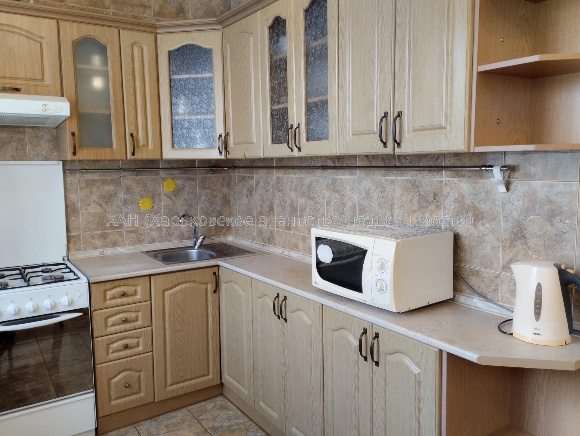 Продам 3кв. Центр. Капитальный ремонт.53000.Д57