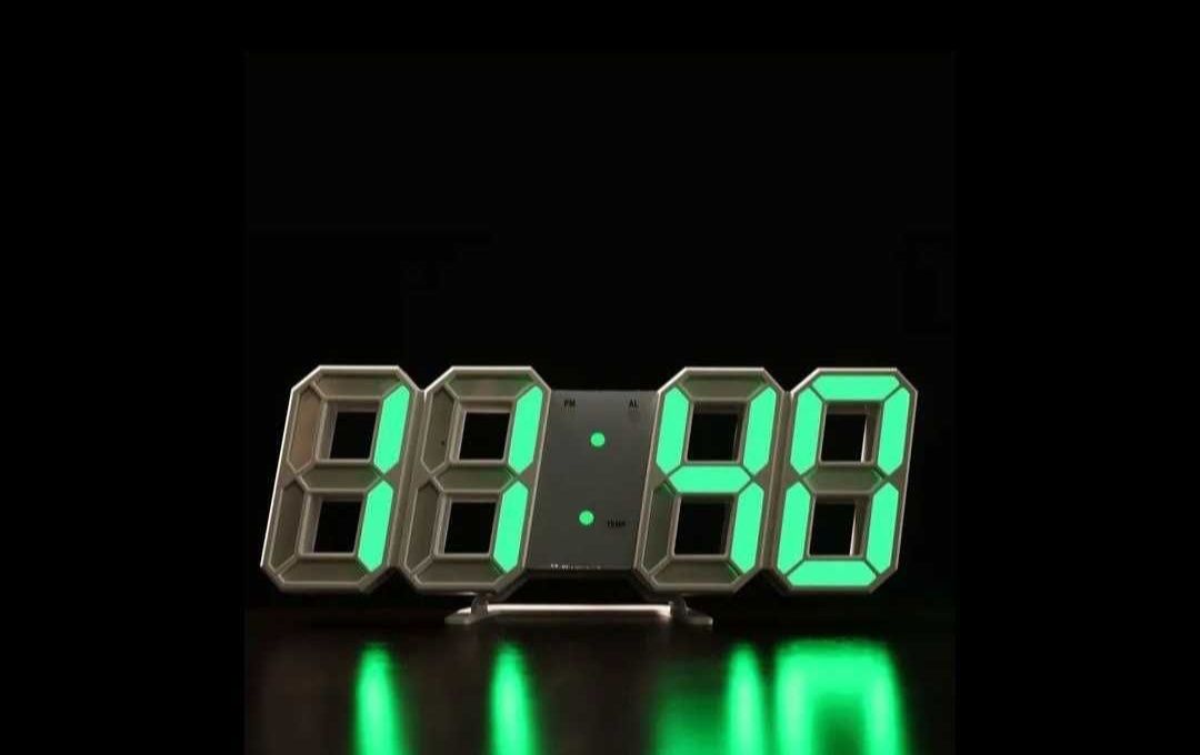 Годинник настільний 3D годинник з LED підсвіткою настінний часы 3д