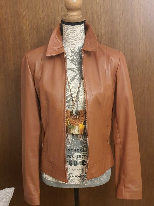 Blusão/casaco em pele