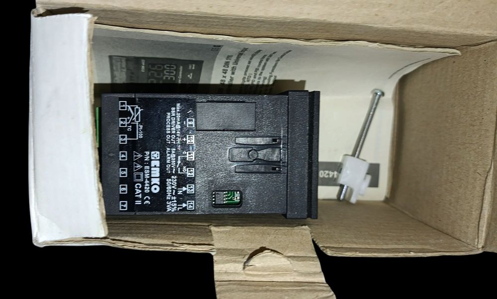 Termostat regulator temperatury emko pid esm 4420