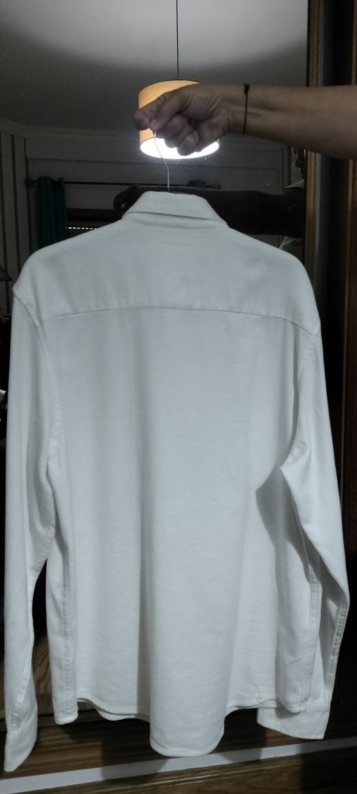 Camisas Usadas 2 x tamanho M negociável