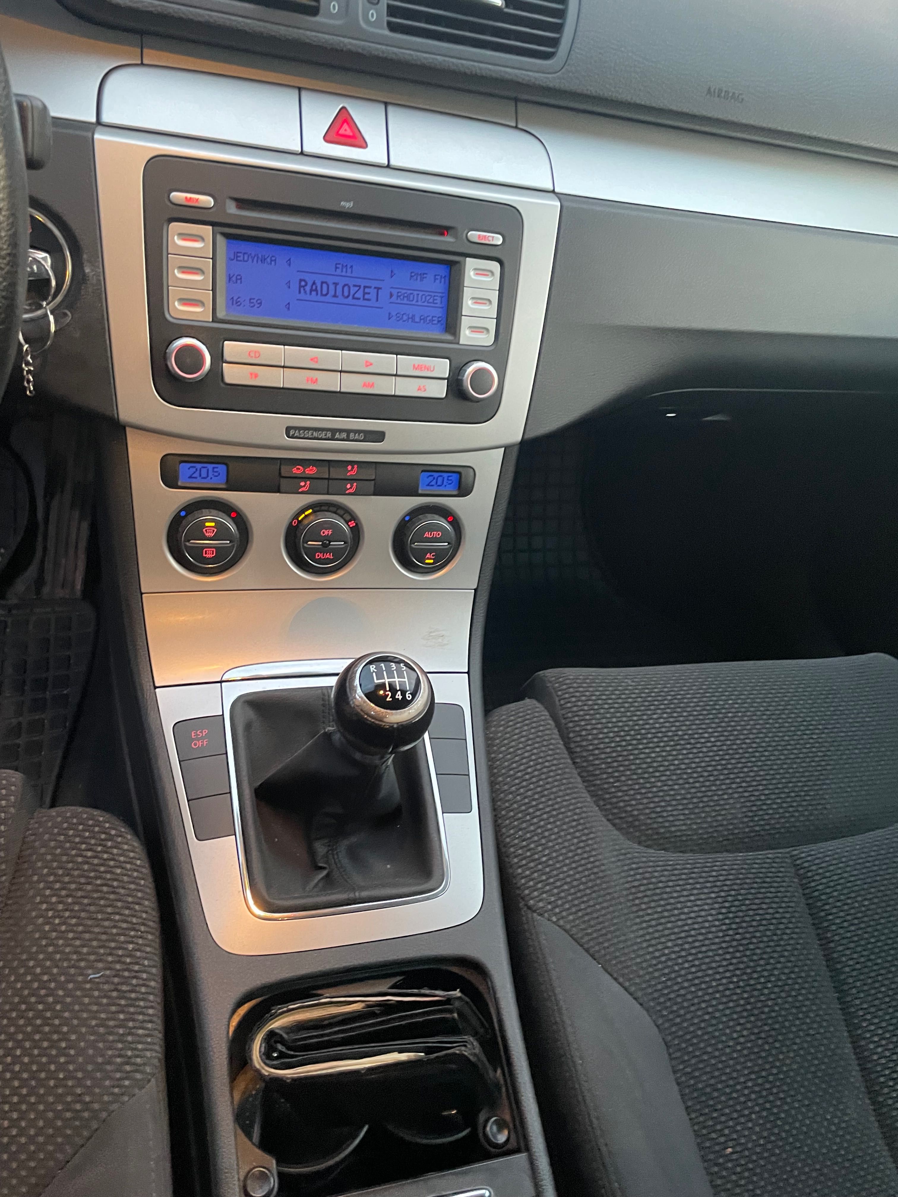 VW Passat b6 2.0 tdi