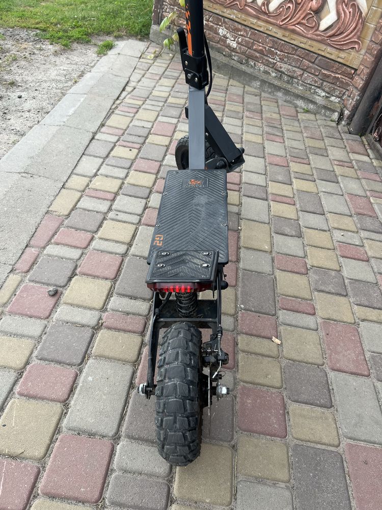 Продам електросамокат