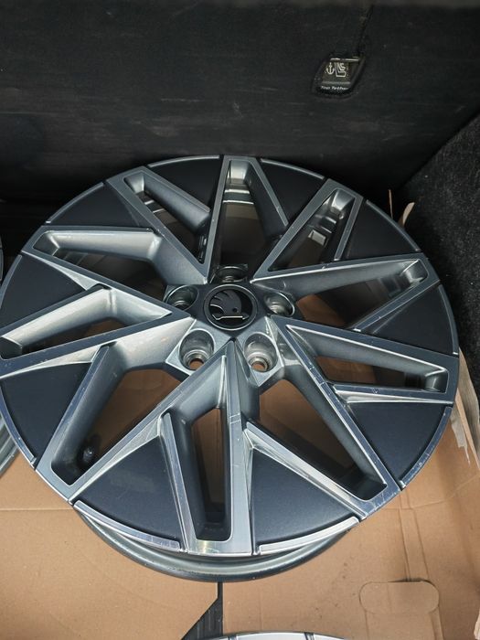 Диски авто Шкода Октавія А7 - А8