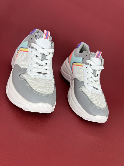 кросівки жіночі 40р. Venice Sneaker Grau