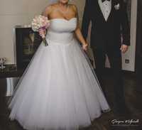 Suknia ślubna kryształki swarovskiego biała brokatowa rozmiar 42