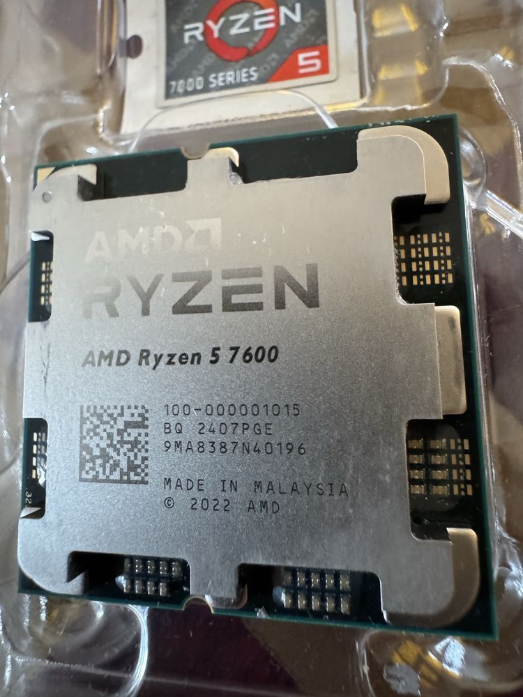 Sprzedam procesor ryzen 5 7600 w 100% sprawny
