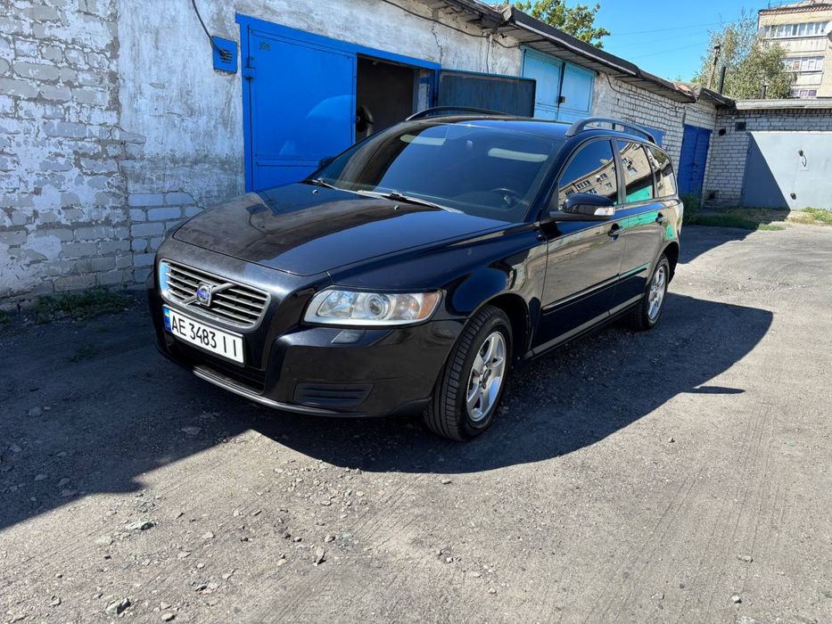 Авто Volvo V50 2008
