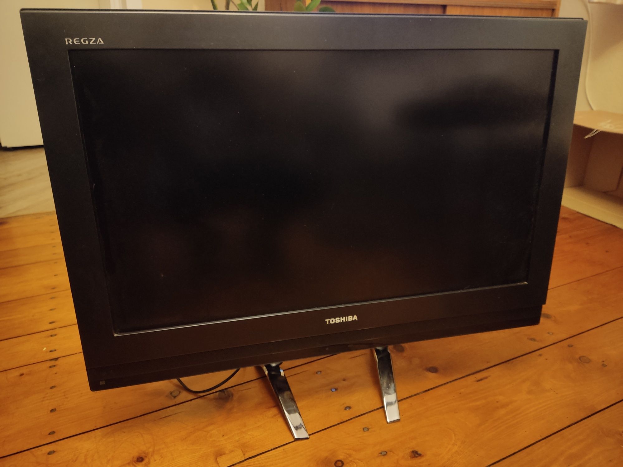 Toshiba Regza LCD 32 cale 32P3000P