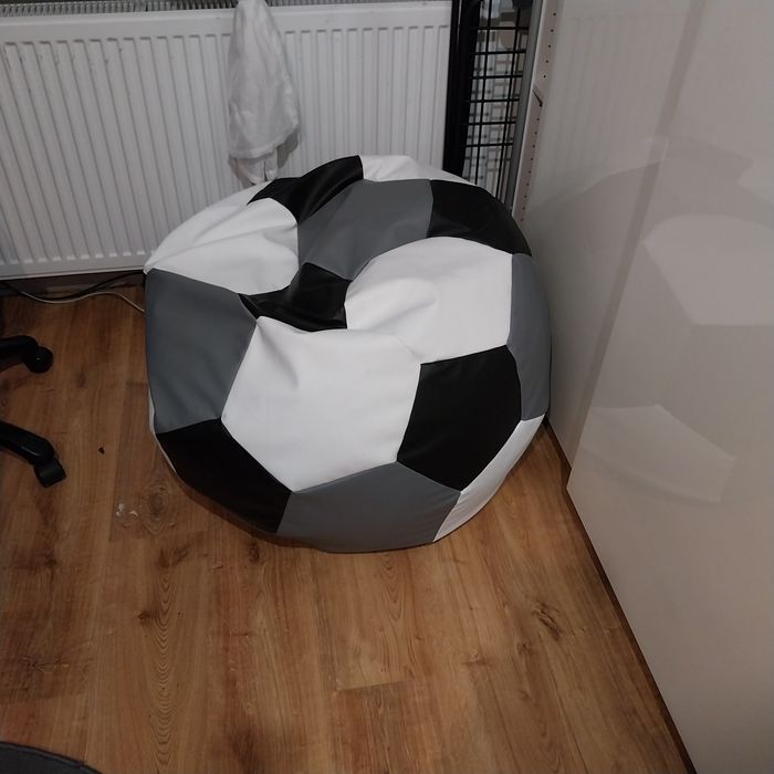 Pufa,fotel,piłka