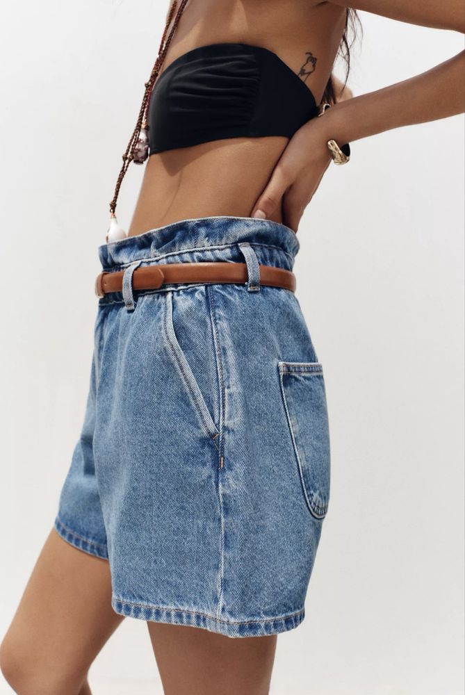 Шорти Zara 40 р повномірні