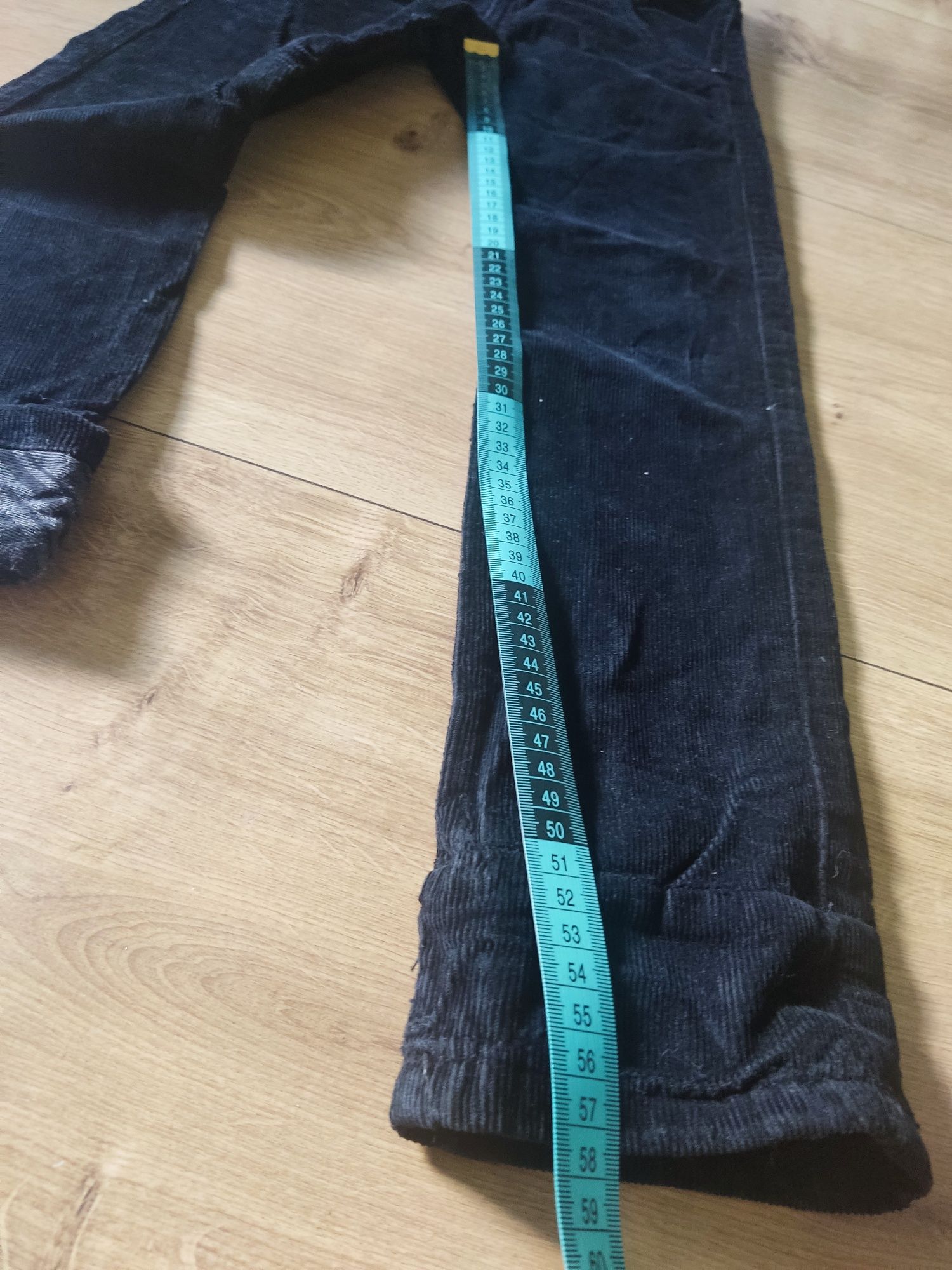 Spodnie chłopięce sztruksy sztruksowe czarne Zara kids 110
