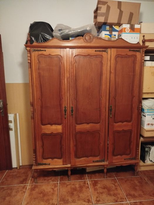 Venda de Móveis antigos