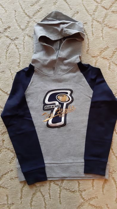 Детские олимпийки, кофты,водолазки, детские регланы,спортивная одежда.