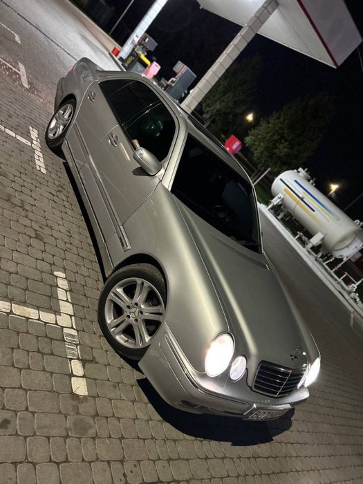 мерседес 210 хороший