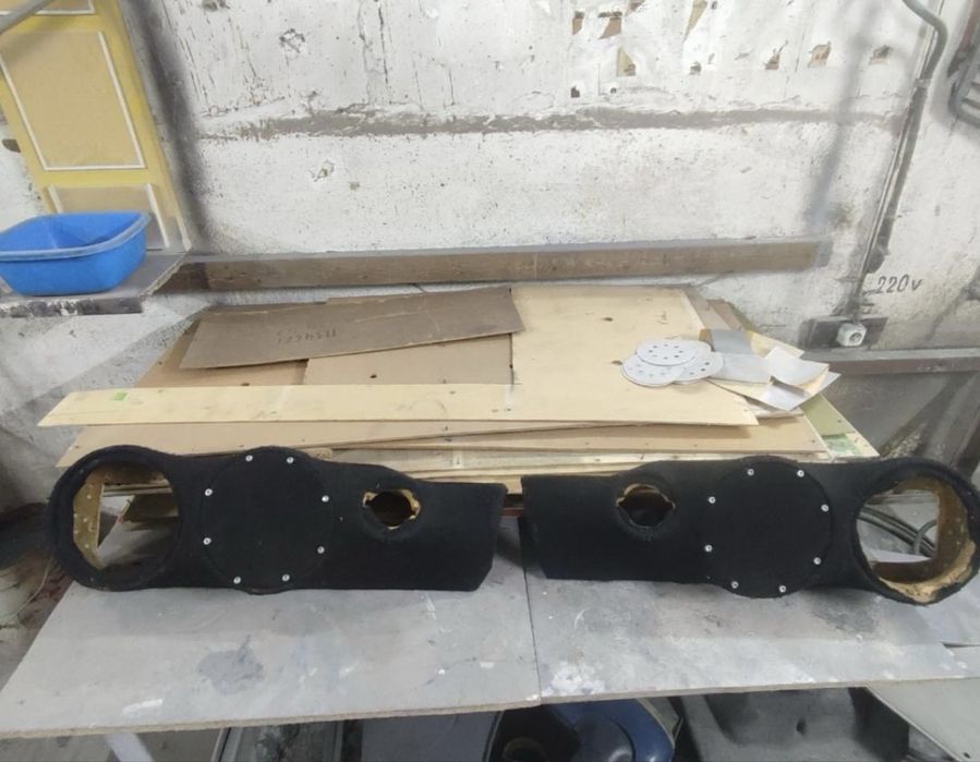 Подиумы 20ки и рупора на классику