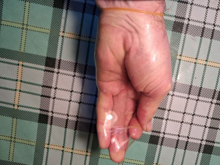 Продам просроченые презервативы в Харькове