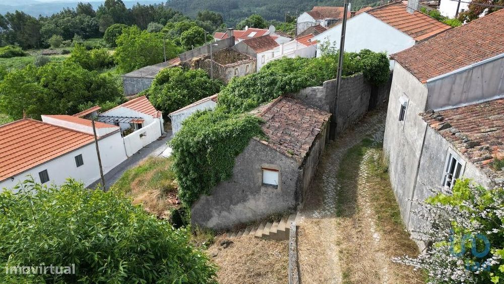 Casa de aldeia T2 em Espinhal de 142,00 m2