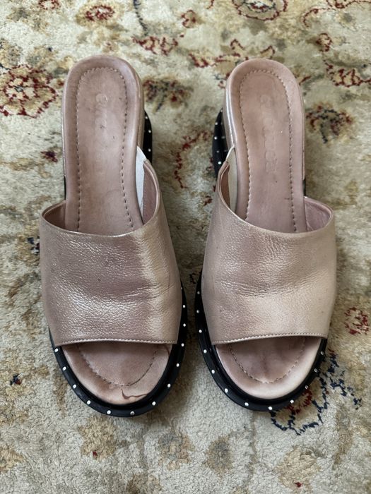 Шльопанці, розмір 40, устілка 26 см