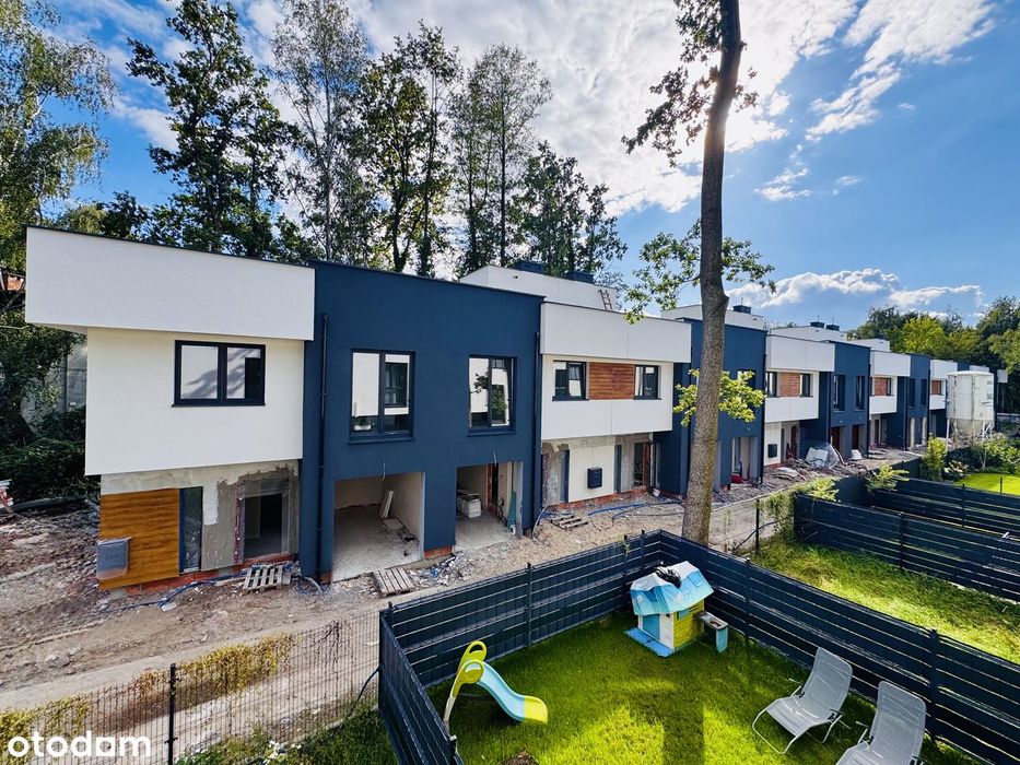 Osiedle Skrzetuskiego Etap II  - narożny segmenty z dużym ogródkiem