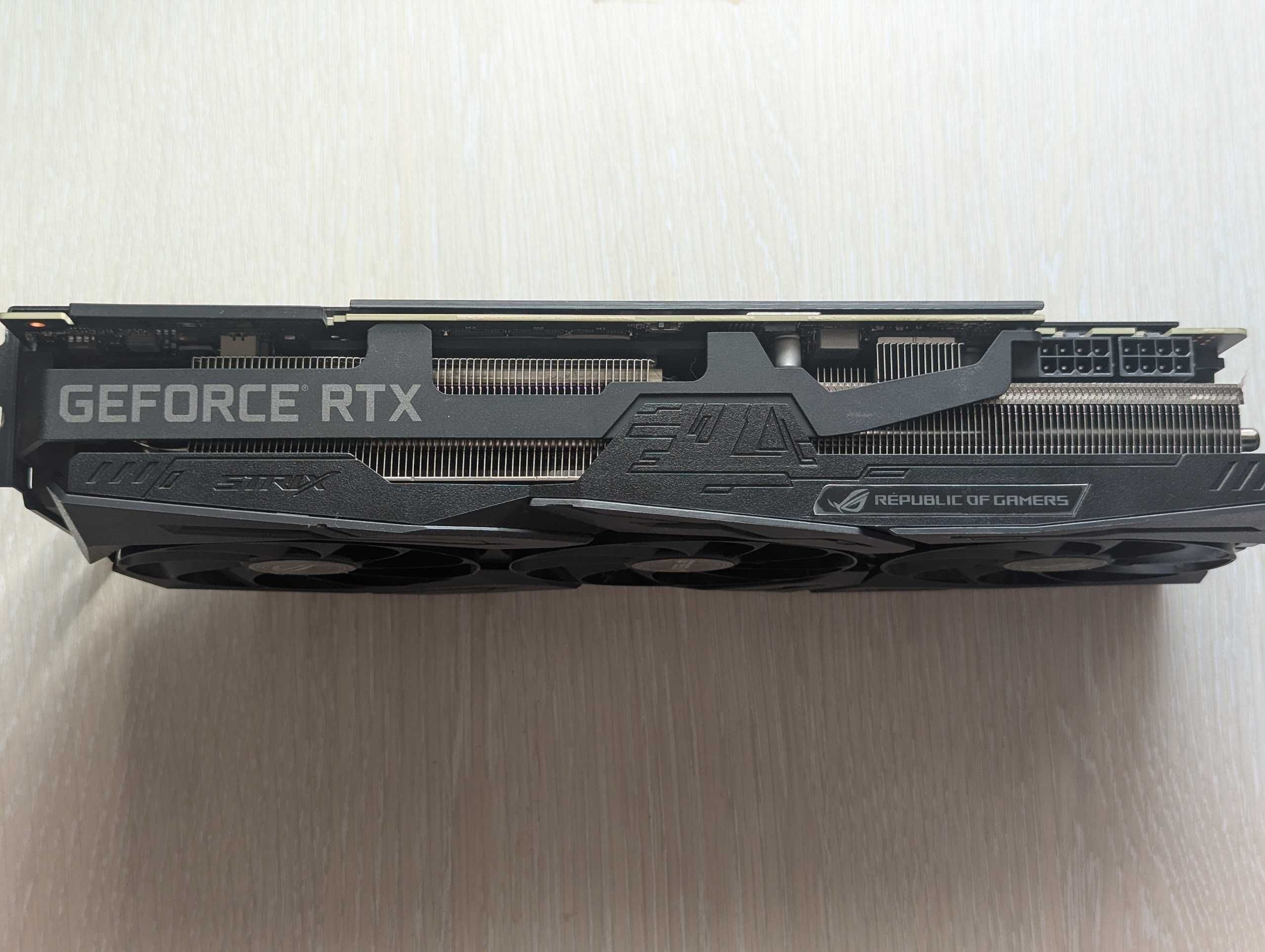 ASUS  GeForce RTX 2080 Ti ROG Strix 11 GB GDDR6 352bit