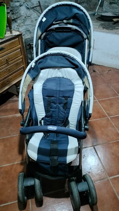 Carrinho de gémeos Chicco