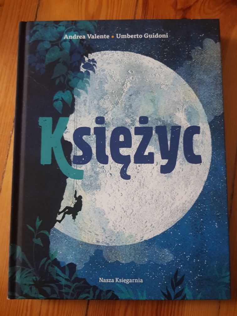 Książka "Księżyc" nowa