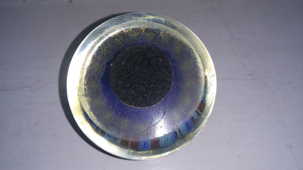 Przycisk żydowski kryształowy , śred. ok.8 cm.