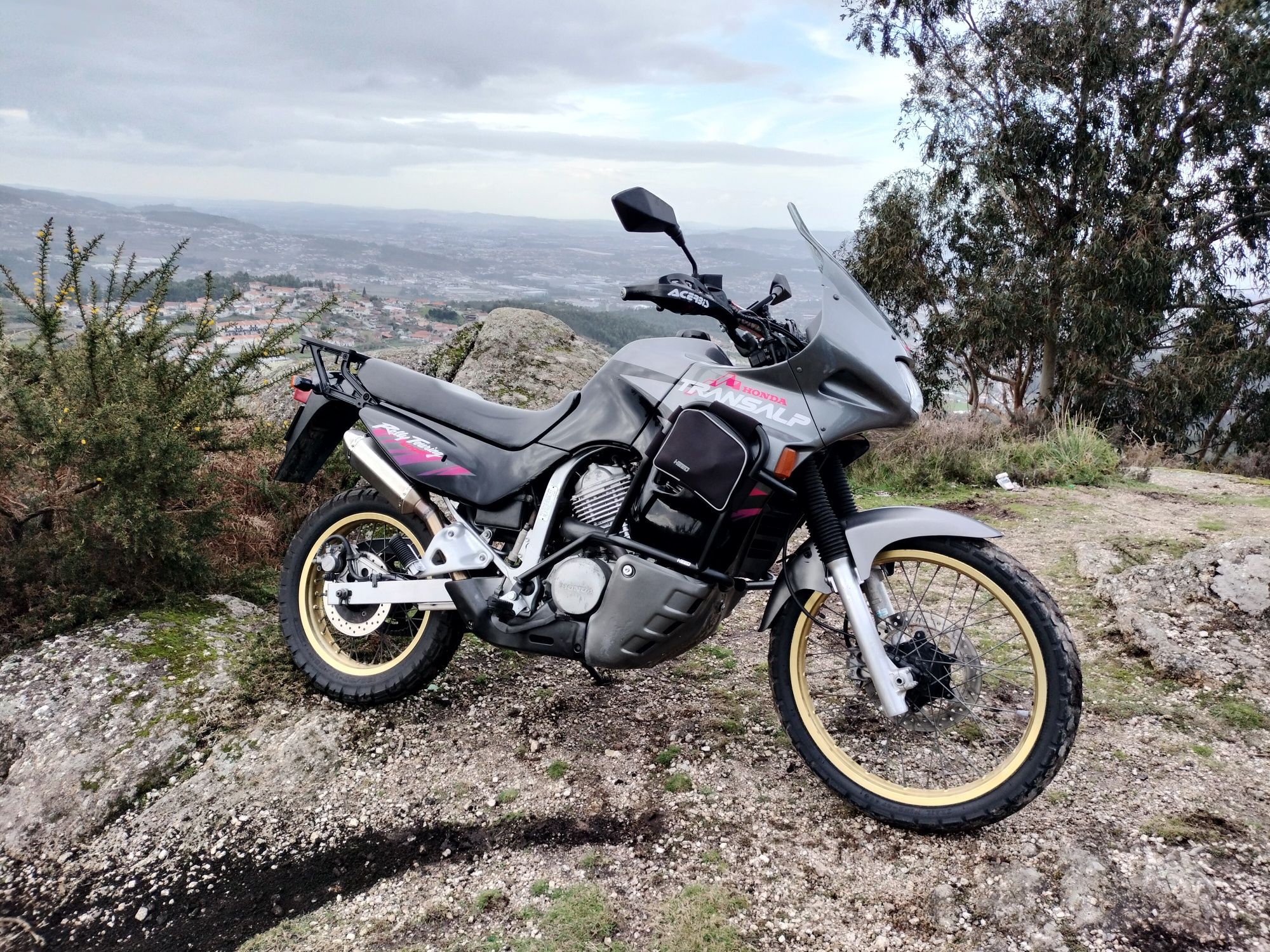 Honda Transalp 600v Rally Touring 1995