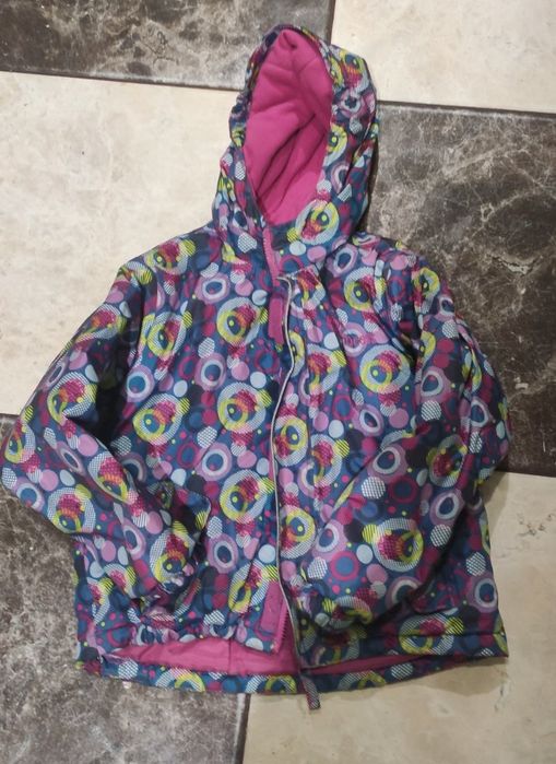 Курточка для дівчинки