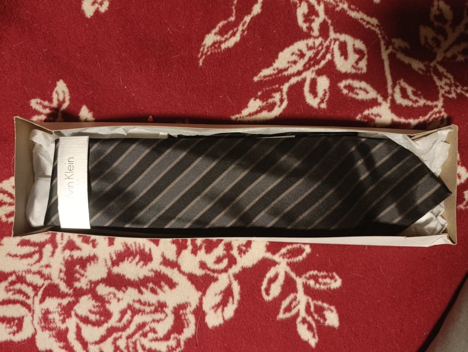 Галстуки чоловічі