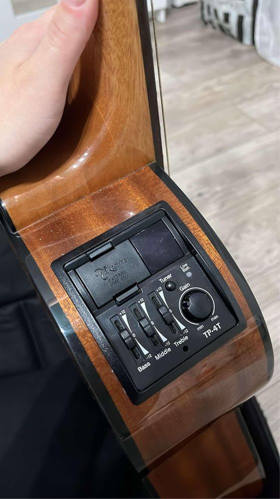 Takamine GC3CE - gitara elektroakustyczna