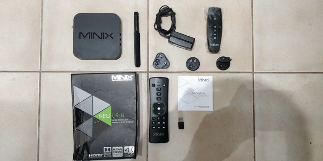 MINIX NEO U9-H Android7/2GB/16GB/4K/HDR + pilot NEO A3 air mouse z mic