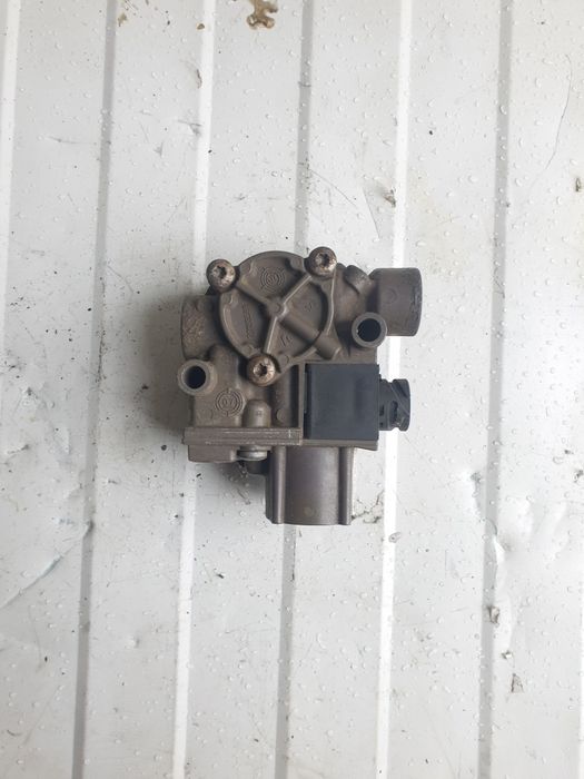 Zawór modulator ciśnienia ABS Renault DXI Volvo fh13