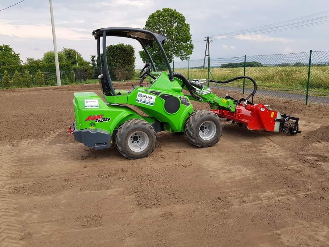 Zakładanie trawników, prace ogrodnicze, niwelacja terenu, wiercenie,
