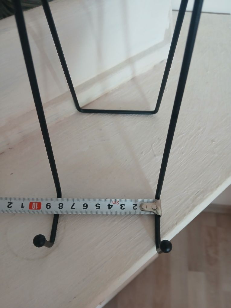 Stojak ekspozytor metalowy