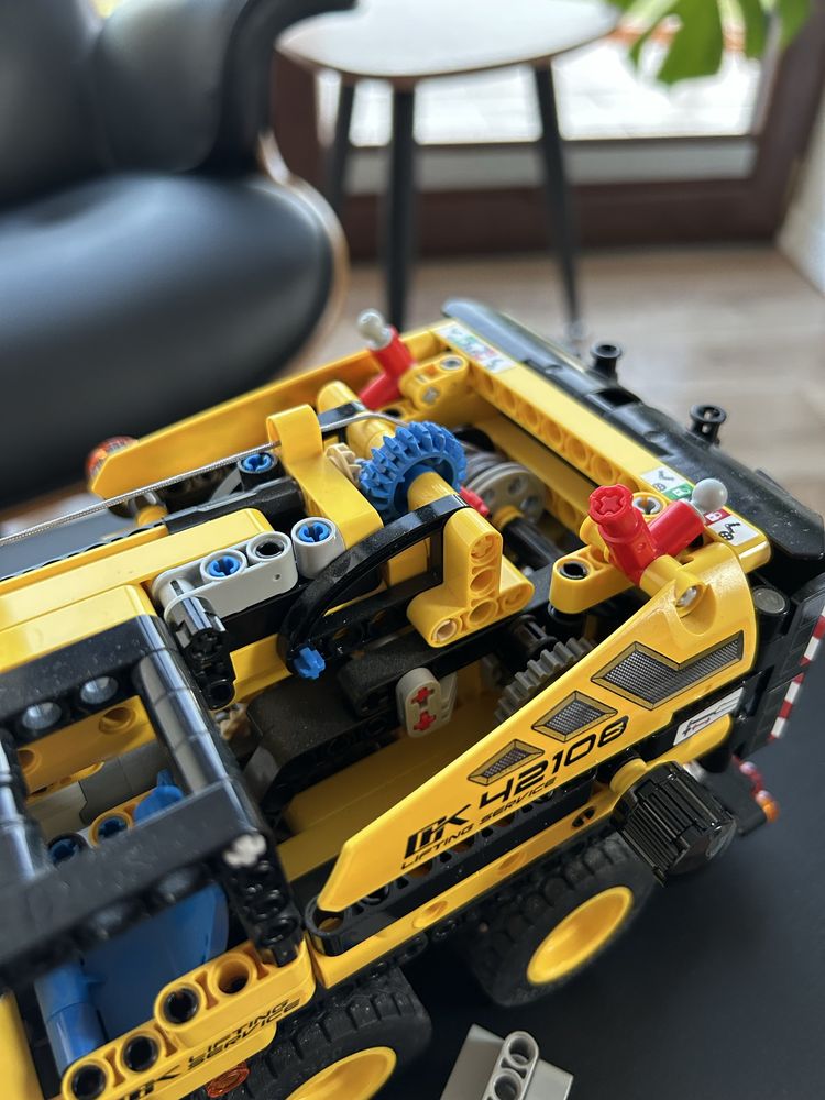 Klocki LEGO Technic 42108