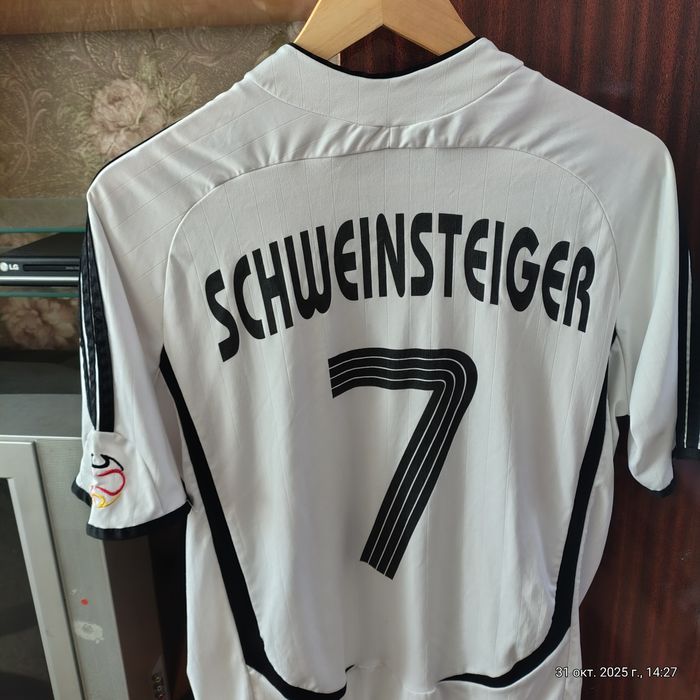 Форма Bastian Schweinsteiger