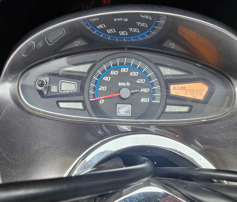 Honda PCX Só 37mil km
