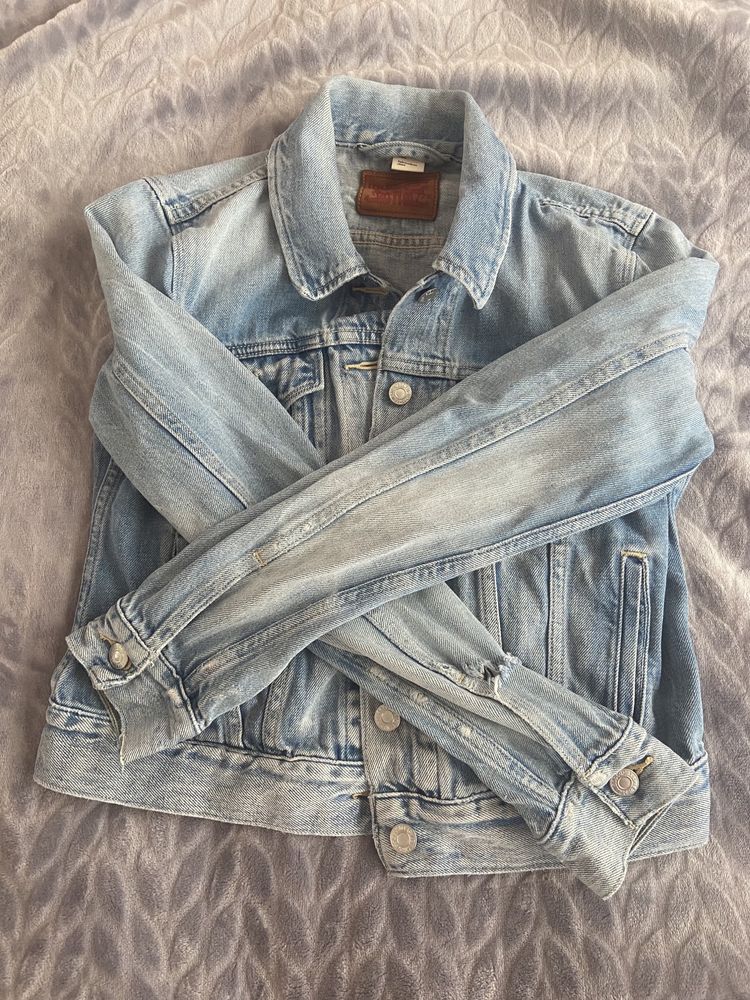 Levi’s kurtka jeansowa Trucker damska ripped