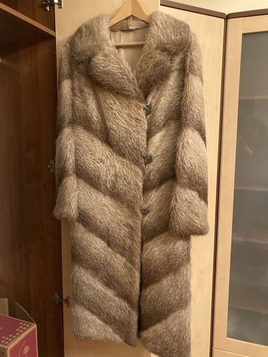 Damskie futro z nutrii