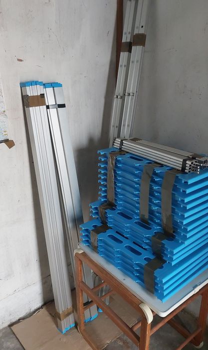 Prateleiras  em alumínio