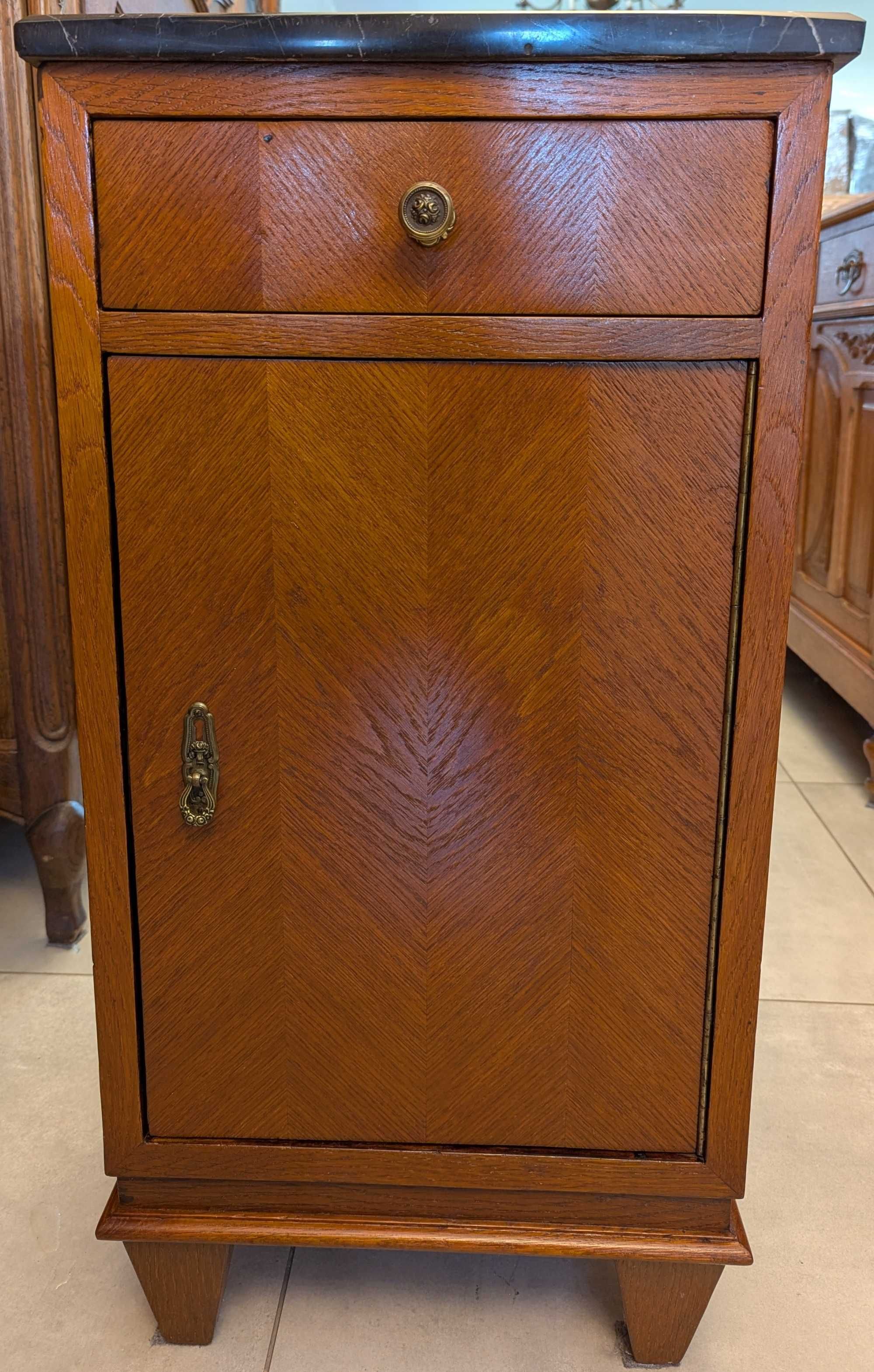 Szafka polskie art deco z marmurem-sklep Dąbrowa Górnicza