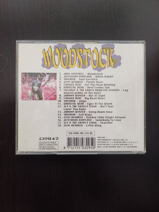 Cd Woodstock- em muito bom estado