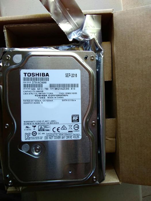 Disco duro Toshiba 500gb SATA III 3.5" - Novo
