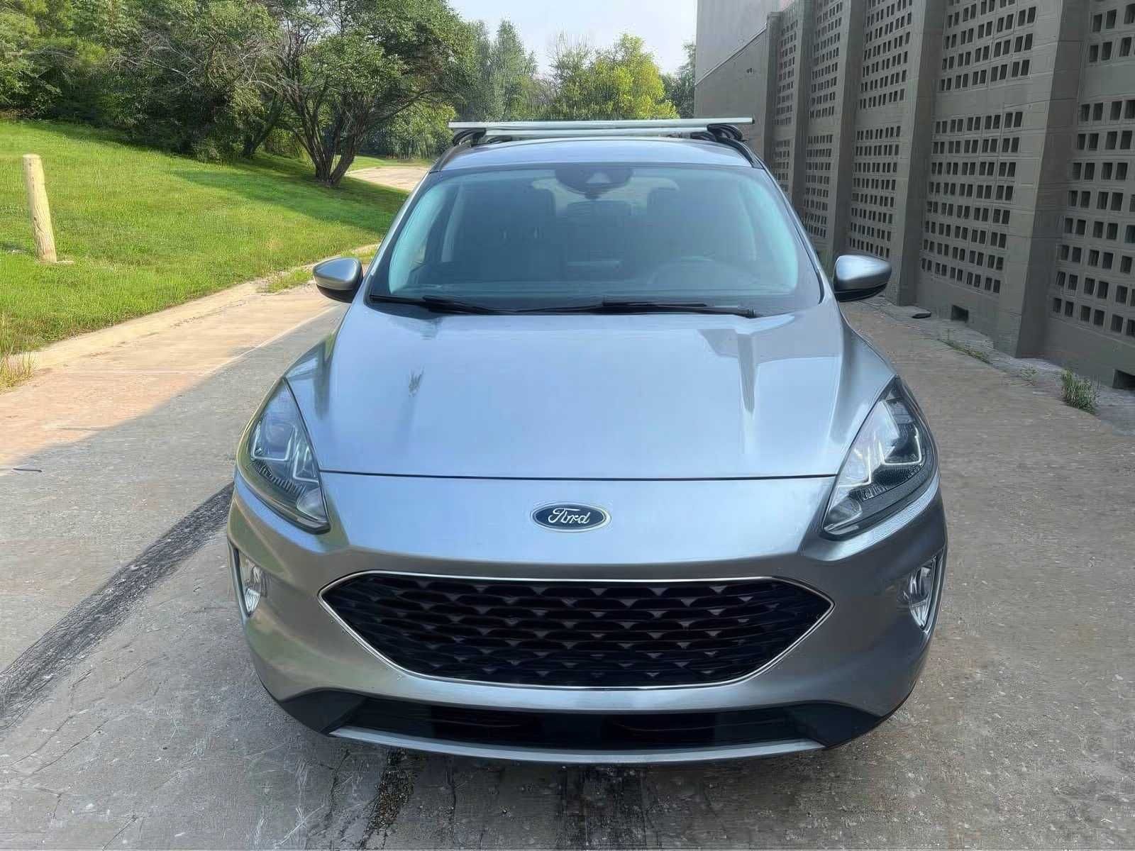 2021 Ford Escape Hybrid SEL