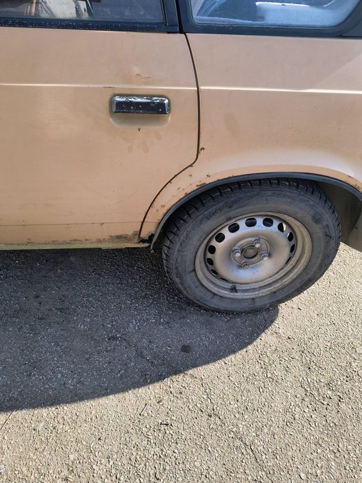 Продам Москвич 2141